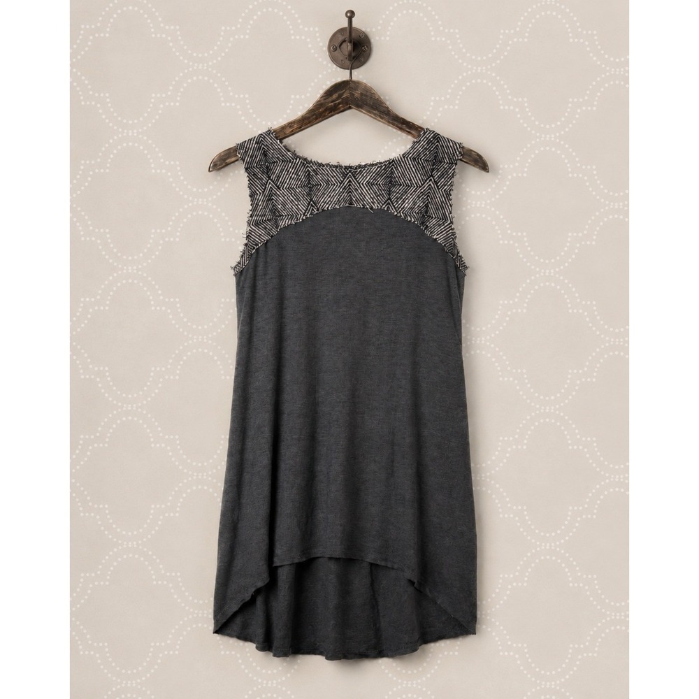 Dolan by Anthropologie‎ Sleeveless Tunic High Low Geometric Contrast Yoke XS
